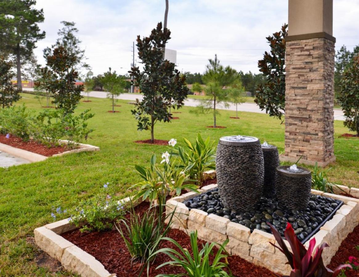 Scottish Inn & Suites - Conroe Exterior foto